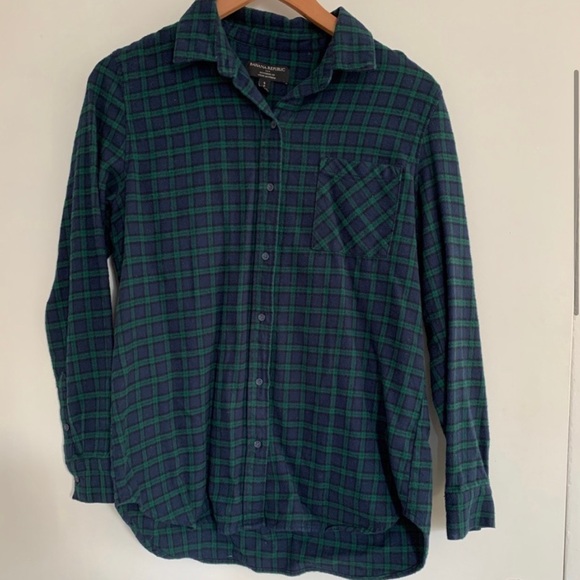 Lot of 2 Boyfriend Fit Flannels - Banana Republic - Picture 7 of 8